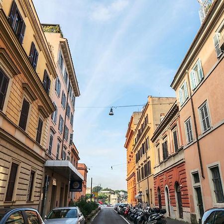 Style Apartment Julia 50 Mt From Colosseum Exterior foto