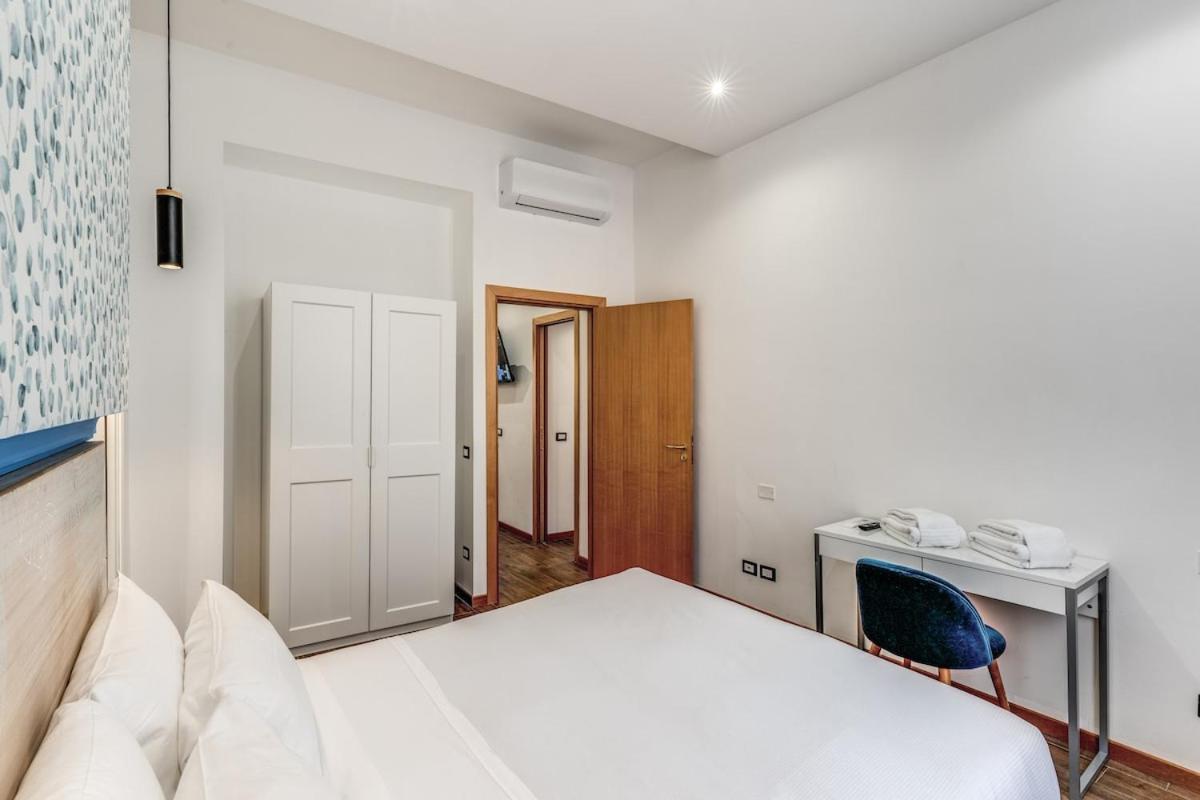 Style Apartment Julia 50 Mt From Colosseum Exterior foto