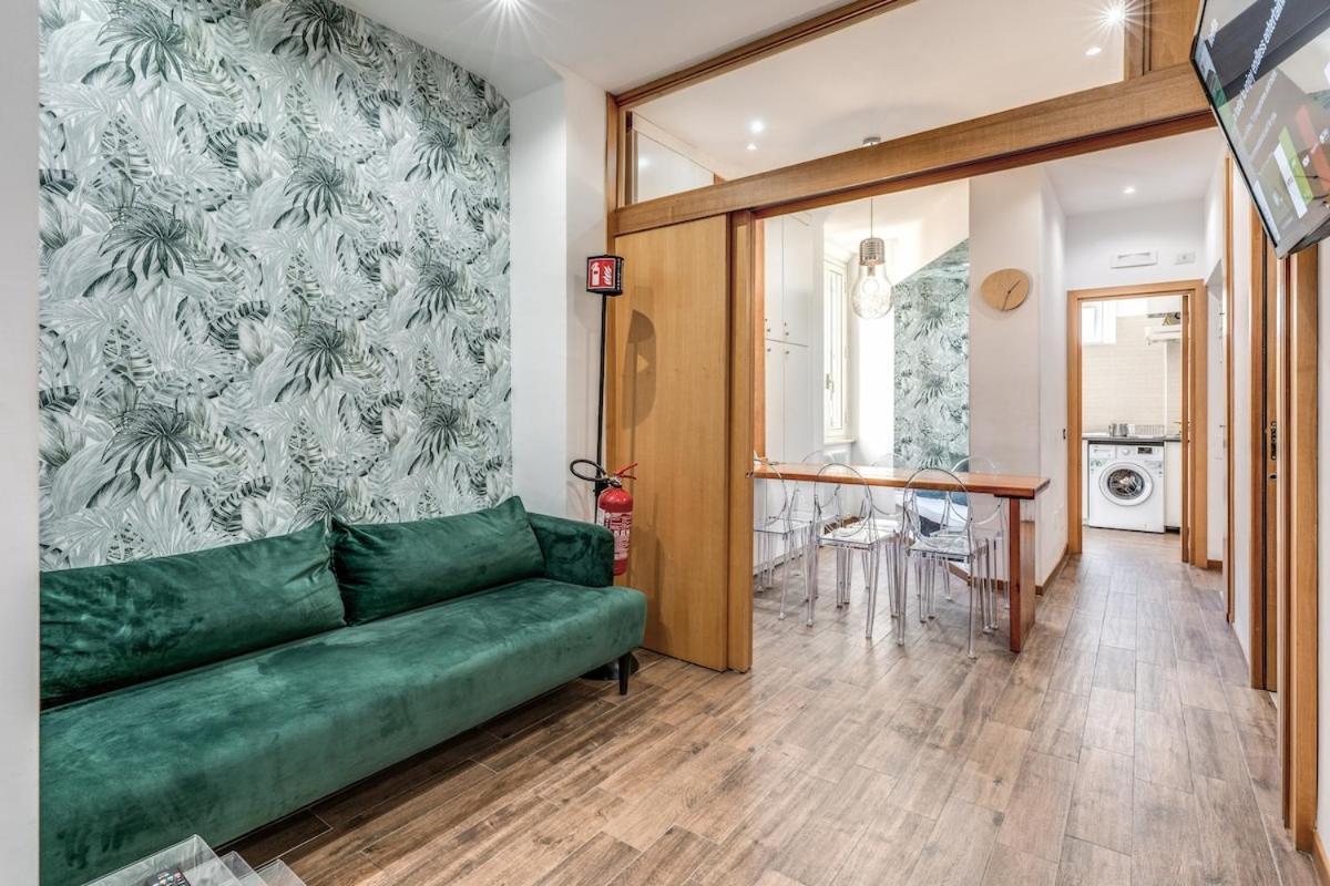 Style Apartment Julia 50 Mt From Colosseum Exterior foto